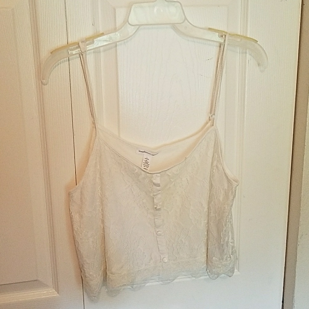 White laced crop top